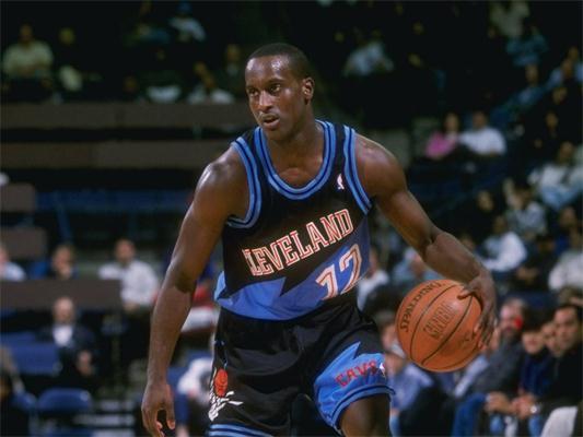 拉菲尼亚 拉菲尼亚